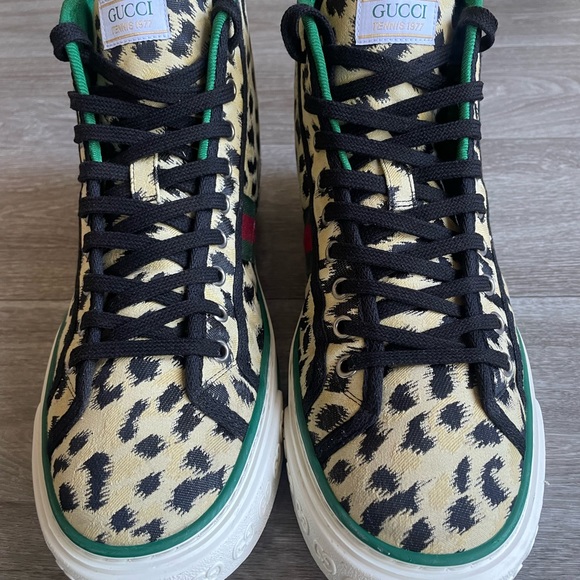 🐆 Mens Gucci Leopard Fashion Sneakers / Red Bottoms - Picture 3 of 8